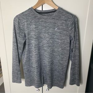 Old Navy Active Go Dry Crew Long Sleeved Shirt